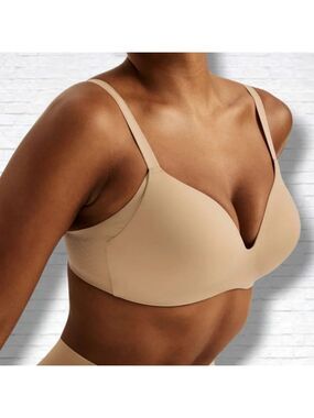 Knix Wingwoman Contour Wireless Beige Bra Size 6 BNWT